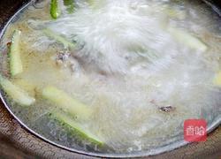 青瓜鲫鱼汤的做法图解10