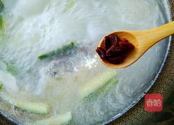 青瓜鲫鱼汤的做法图解11