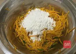 Illustration of how to make pumpkin egg pancakes 6