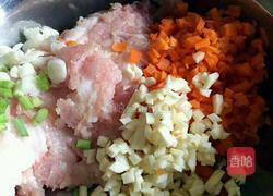 娃娃菜裹肉卷的做法图解3