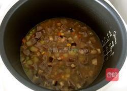 自制广式腊肠焖饭的做法图解5