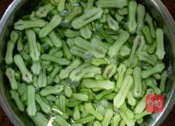 刀豆炒瘦肉的做法图解3