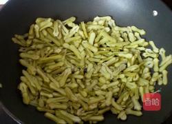 刀豆炒瘦肉的做法图解7