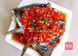 剁椒鱼头的做法图解10