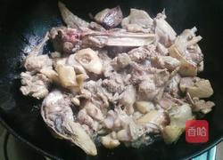 五香焖鸭的做法图解3