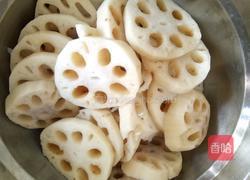 麻香糖醋藕片的做法图解1