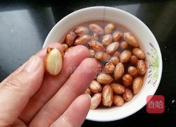老醋泡花生米的做法图解2