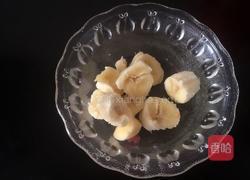 香蕉西瓜奶昔的做法图解1