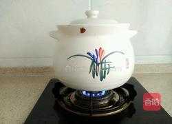 苹果银耳莲子羹的做法图解3