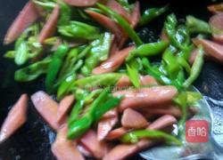 香肠炒辣椒的做法图解4