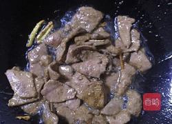 黄瓜炒猪肝的做法图解3