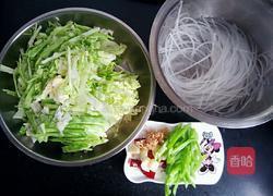 包菜粉丝的做法图解2