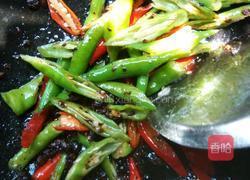 辣椒豆豉炒荷包蛋的做法图解3