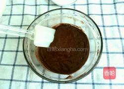 红丝绒戚风纸杯蛋糕的做法图解5