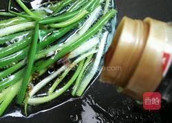 萝卜干拌葱油面的做法图解4