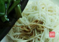 萝卜干拌葱油面的做法图解5