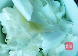 白菜豆腐汤的做法图解2