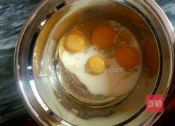 原味戚风的做法图解2