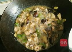 香菇炒鸡的做法图解4