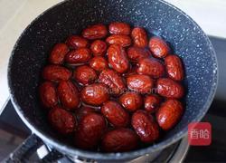 红糖枣蛋糕的做法图解1