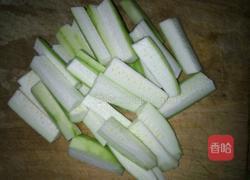 红椒丝瓜炒鸡蛋的做法图解2