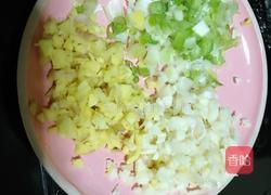 香炸黄金小酥肉的做法图解3