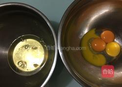 彩虹蛋糕卷的做法图解2