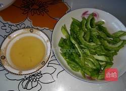蜜汁苦瓜的做法图解3