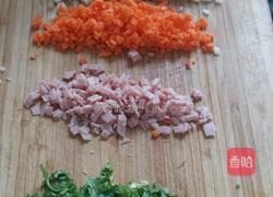 三丁鸡蛋饼的做法图解1