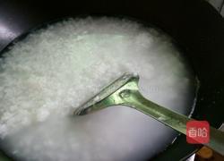 南瓜虾米粥的做法图解3