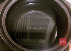 木耳菜肉丸汤的做法图解2