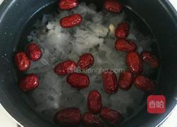 红枣桂圆银耳汤的做法图解4