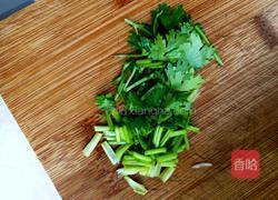 凉拌洋葱木耳的做法图解2