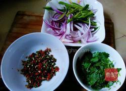 凉拌手撕鸡的做法图解4