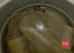 小米酸辣猪皮的做法图解1