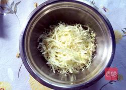 卷心菜炒螺旋面的做法图解2