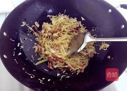 卷心菜炒螺旋面的做法图解10