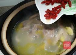 天麻乳鸽汤的做法图解8