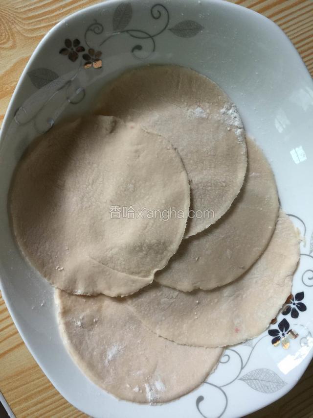 成品饺子皮