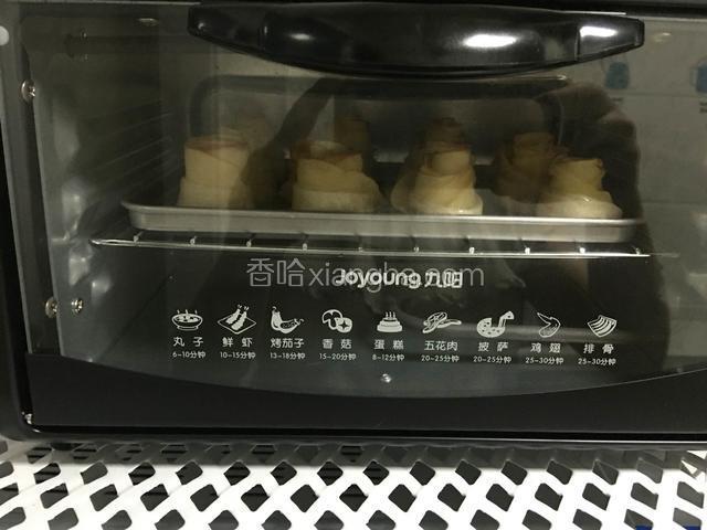 200度烤20分钟，拿出来