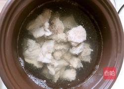 排骨煲鱿鱼干的做法图解2