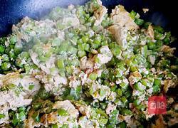虾酱鸡蛋炒四季豆的做法图解6
