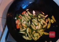 素炒黄瓜的做法图解3