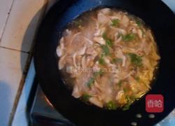 蘑菇肉丸汤的做法图解8