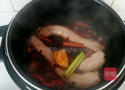 麻辣鸭脖的做法图解5