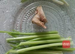 芹菜炒虾的做法图解2