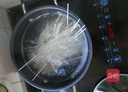 鸡蛋炒挂面的做法图解2