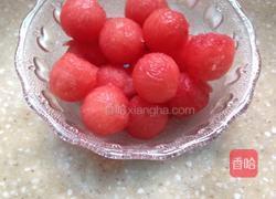 火龙果沙拉的做法图解1