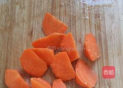 黄芪枸杞鸭腿煲的做法图解4