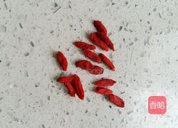 黄芪枸杞鸭腿煲的做法图解6